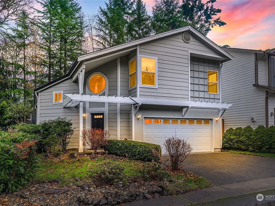 1st image of 6223 85th Avenue W