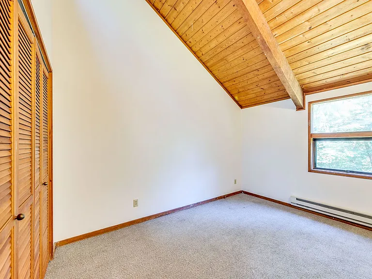 7019 NE Twin Ponds Rd — Photo 13