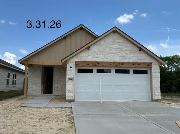 914 Fork Ct, College Station, TX 77845