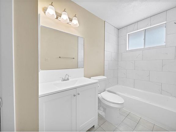 5th image of 11506 W Bellfort Avenue