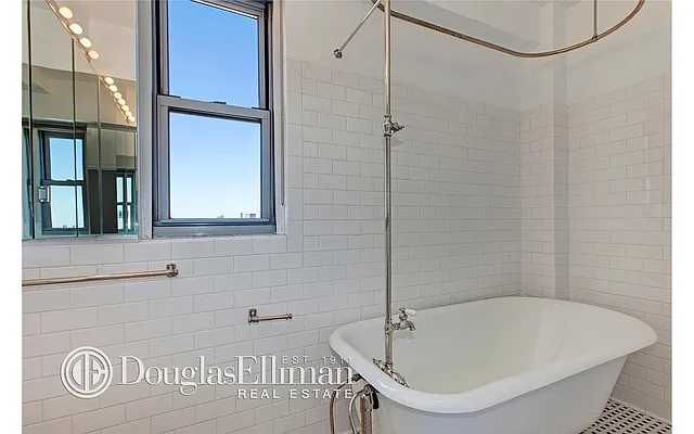 Rented by Douglas Elliman | media 6
