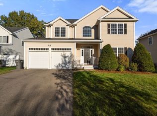 25 Derby St, Framingham, MA 01701