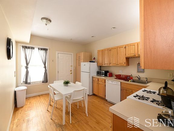250 Somerville Ave. #2 Somerville Unit Photo 6