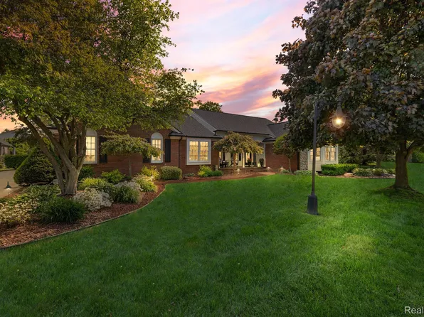 13982 Grouse Ln, Shelby Township, MI 48315