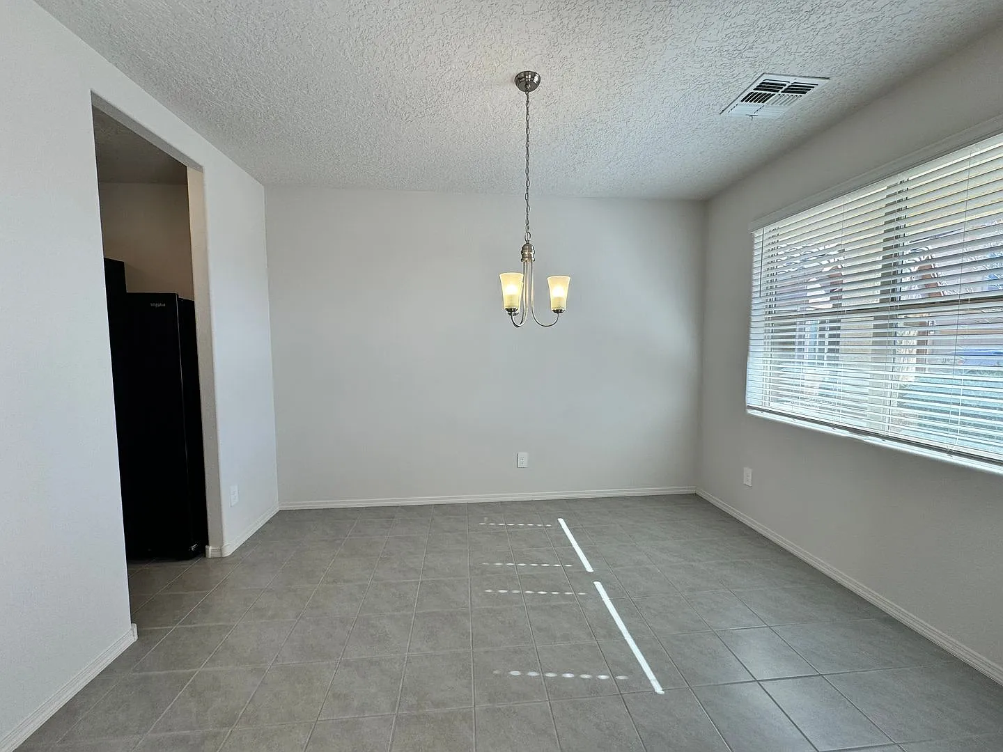 3 Bed 2 Bath Energy Efficient Home! — Photo 2
