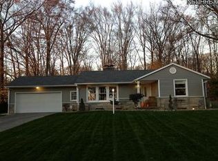 114 Hilltop Blvd, Canfield, OH