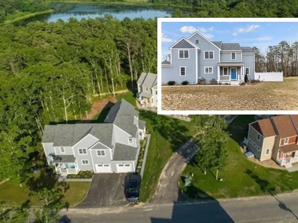 6 Drum Dr #6, Plymouth, MA 02360