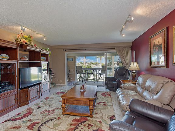 5th image of 390 Pinellas Bayway E