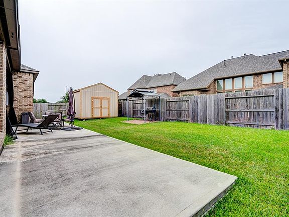 5th image of 2410 Barton Shores Dr