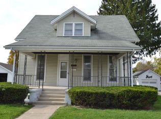 418 N Main St, Tipton, IN 46072