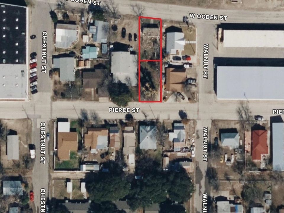 2nd image of 403 Pierce St #4