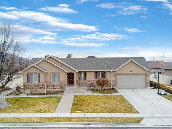 185 E 2100 N, North Ogden, UT 84414