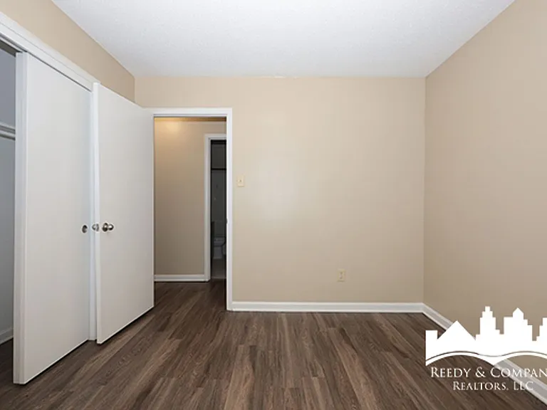 3782 Wychemere Dr — Photo 11