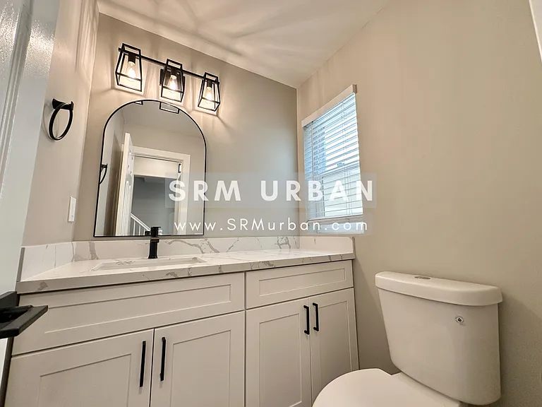 4102 Marlborough Ave #211 — Photo 9