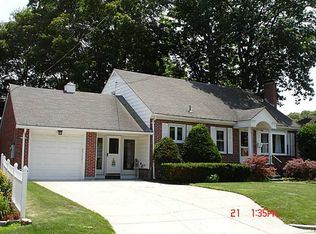 41 Irene Blvd, Woonsocket, RI 02895