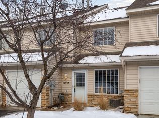 8913 Partridge Rd, Saint Bonifacius, MN 55375