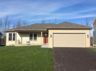 2321 Agassiz Dr, Lake View, NY 14085