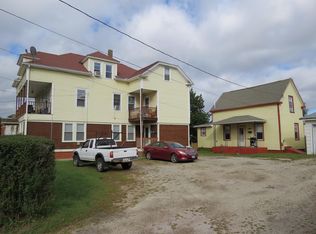 48 Carnation St, Woonsocket, RI 02895