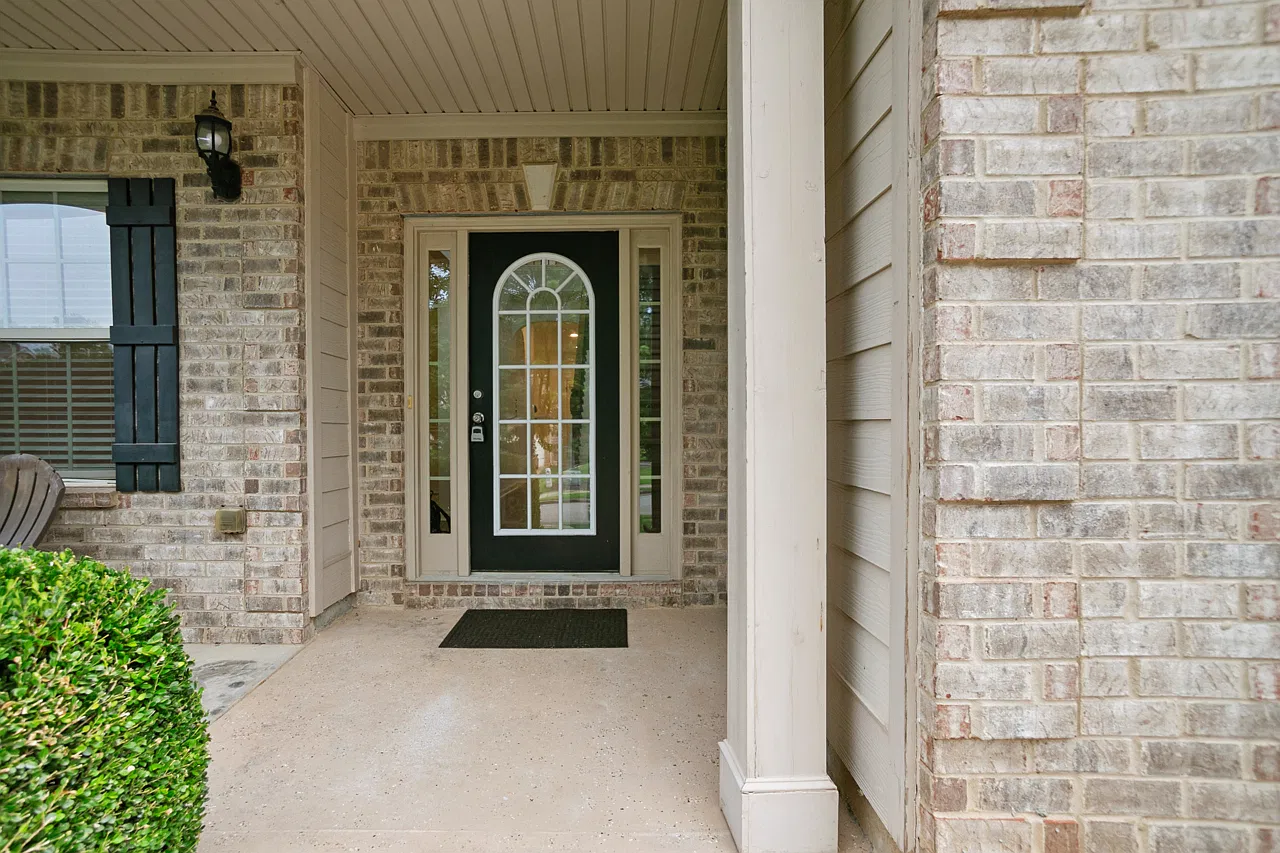 5 bed, 2854 sqft, $2,295 — Photo 4