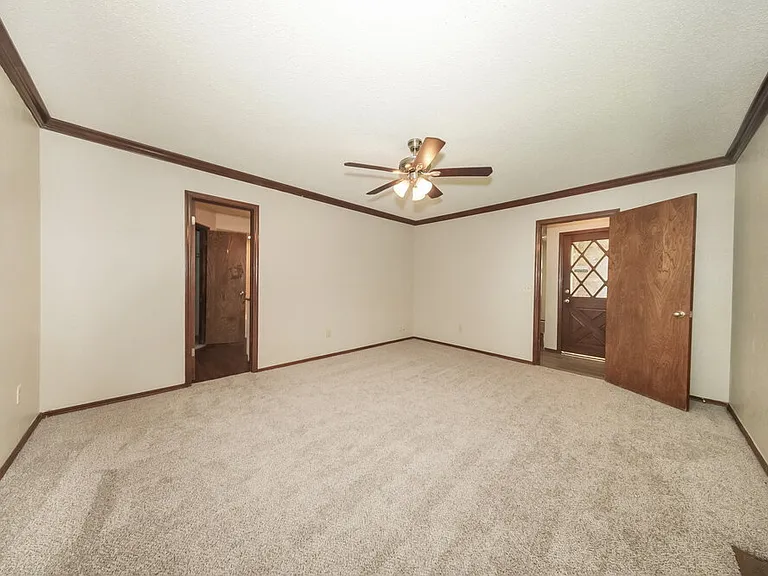 12913 S Drexel Ave — Photo 9