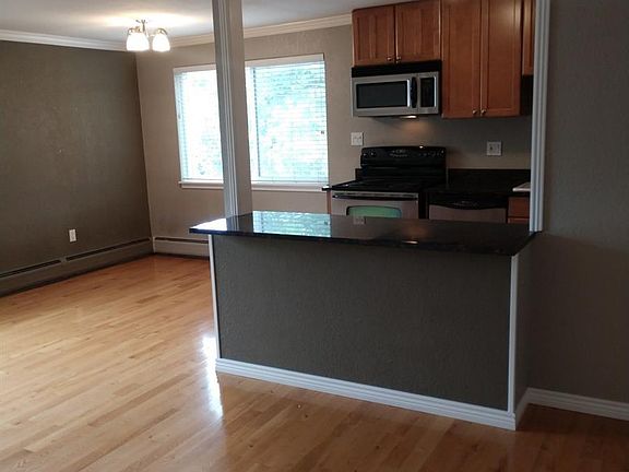 4th image of 1151 N Marion St APT 303