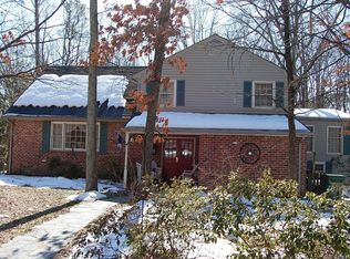 10517 Gayton Rd, Henrico, VA 23238