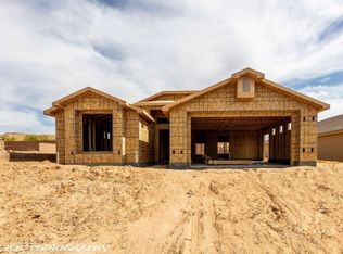 921 Shadow Hawk Rdg, Mesquite, NV 89027