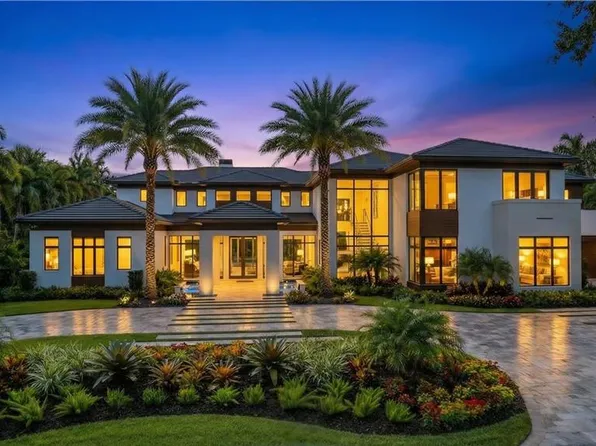 480 Yucca RD, NAPLES, FL 34102
