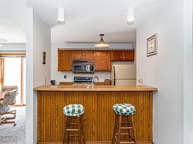 2541 25th St S #2541, Fargo, ND 58103 | Zillow