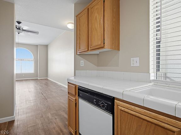 5th image of 3125 N Buffalo Dr Unit 2076