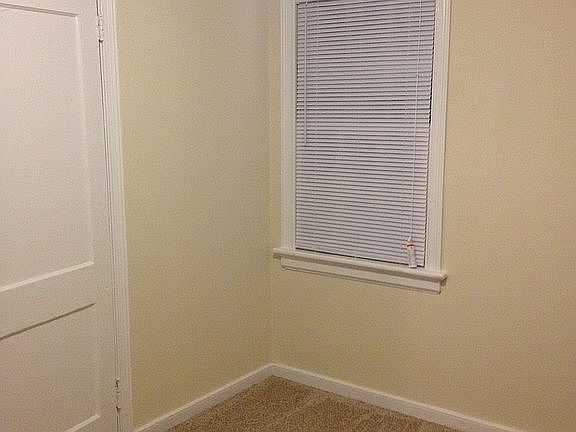 5th image of 1120 E 15th St