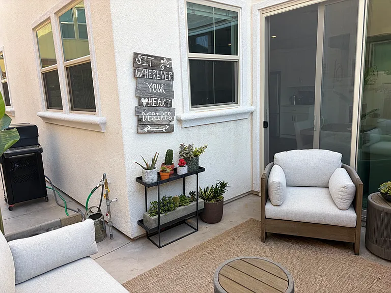 680 Edward Scholle Dr — Photo 28