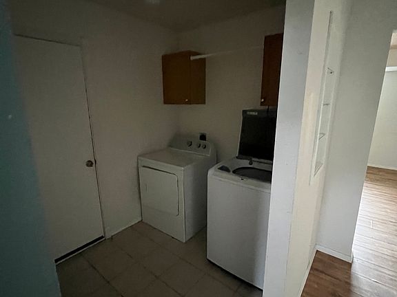 3rd image of 13017 110th Avenue Ct E