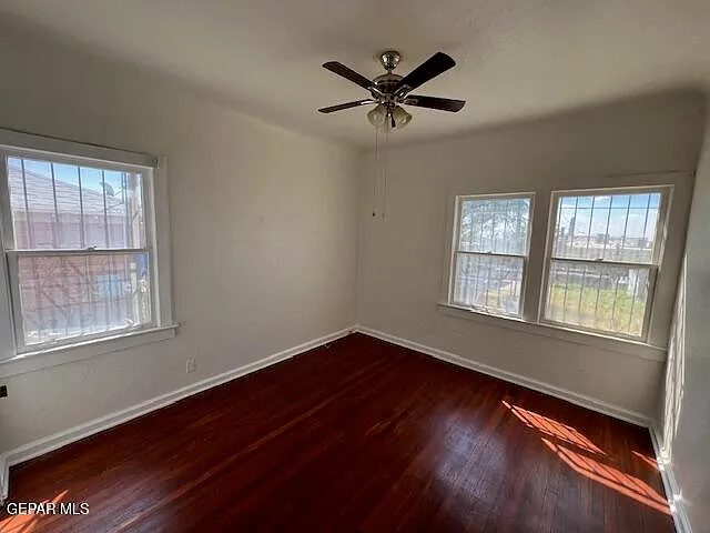3120 Morehead Ave — Photo 15