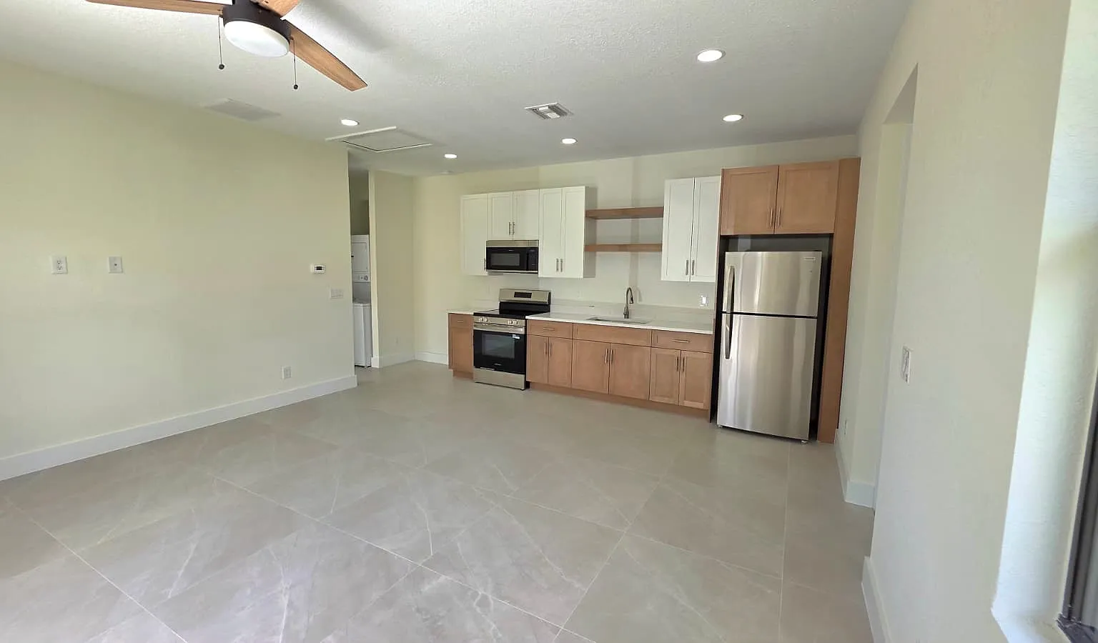 1 bed, 608 sqft, $1,400 — Photo 3