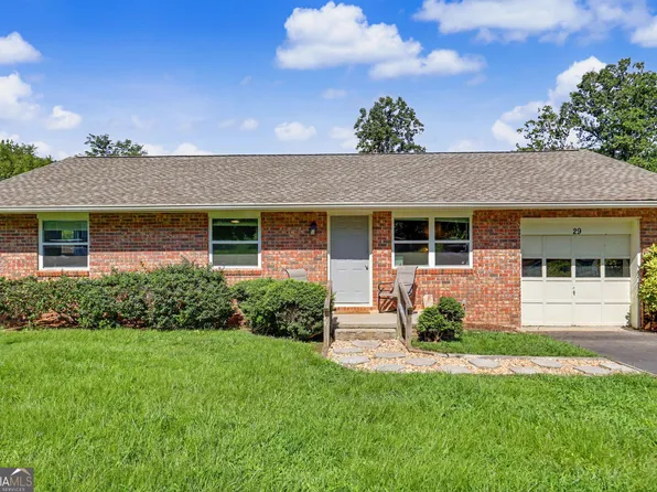 29 Fisher Ave, Clayton, GA 30525