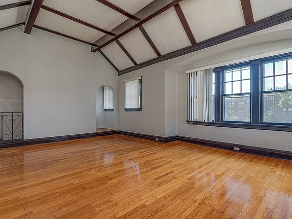 5th image of 6173 Waterman Blvd #A