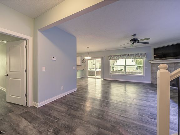 4th image of 148 Larimar Dr Unit 148