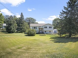 22 Windham Rd, Tewksbury, MA 01876