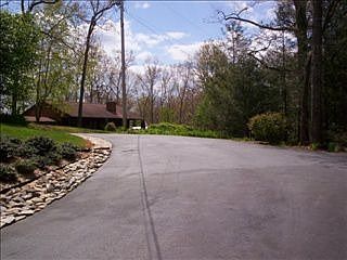 3rd image of 298 Woodhaven Dr