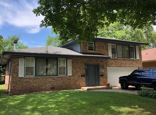 446 Edwards Ave #A, Dundee, IL 60118