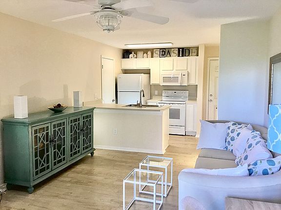 3rd image of 1401 S Palmetto Ave APT 408
