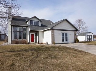 5005 E 600 N, Churubusco, IN 46723