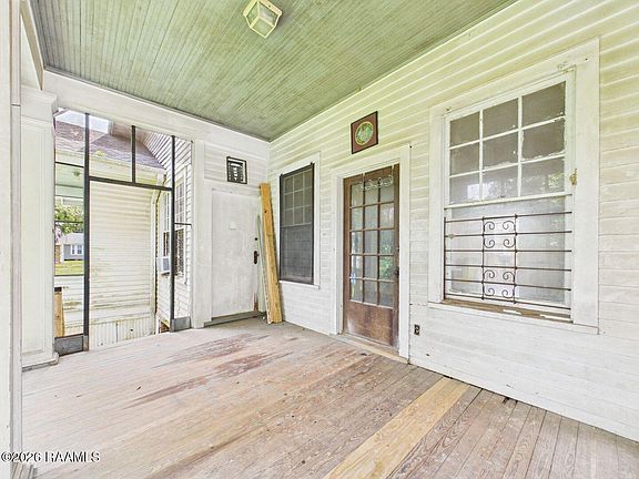 3rd image of 223 General Gardner Ave