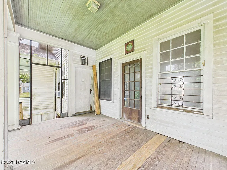 223 General Gardner Ave — Photo 3