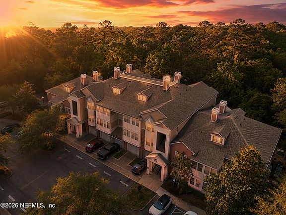 5th image of 8550 TOUCHTON Road #1521