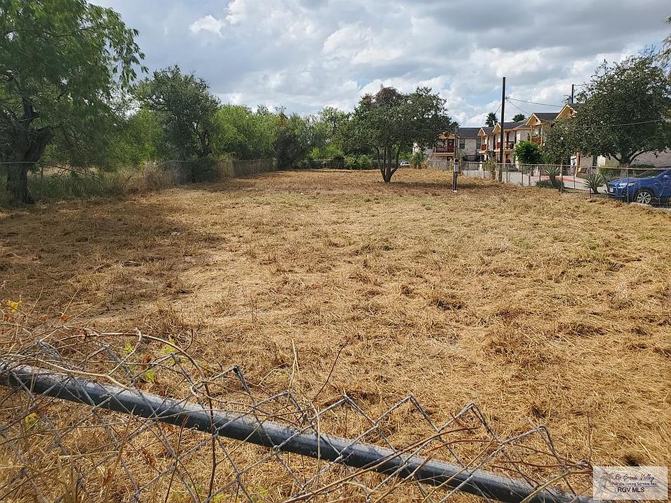 1st image of 24 Lynx Dr