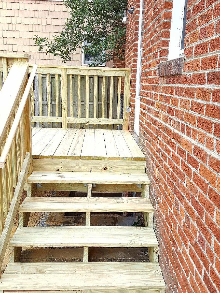 3 bed, 1.5 bath, 1080 sqft, $3,300 — Photo 3