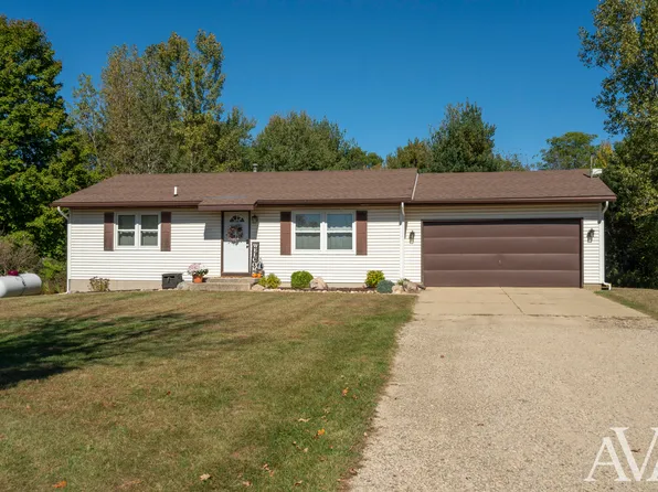 2183 137th Ave, Dorr, MI 49323