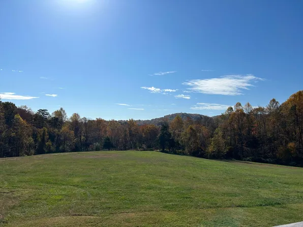 4363 Burton Rd, North Garden, VA 22959